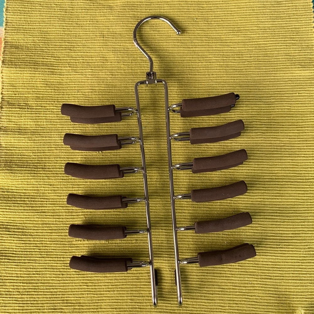 Tie and belt organizer